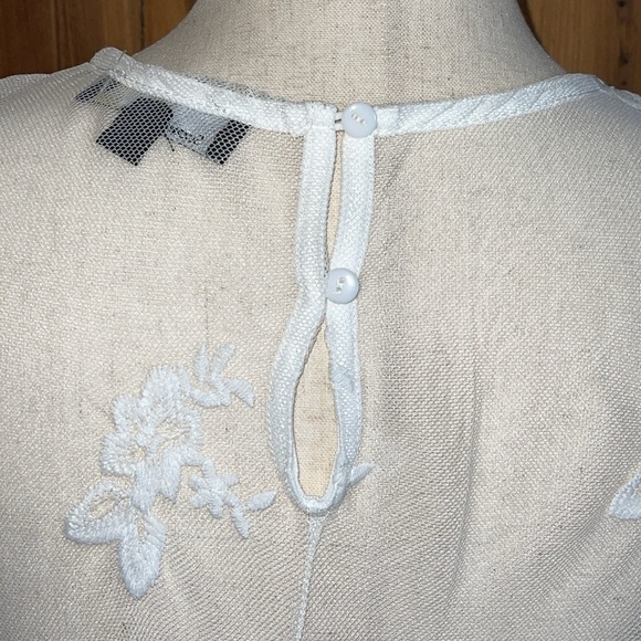 Suzanne Betro White Sheer Lace Tunic Sz. S - Picture 10 of 12